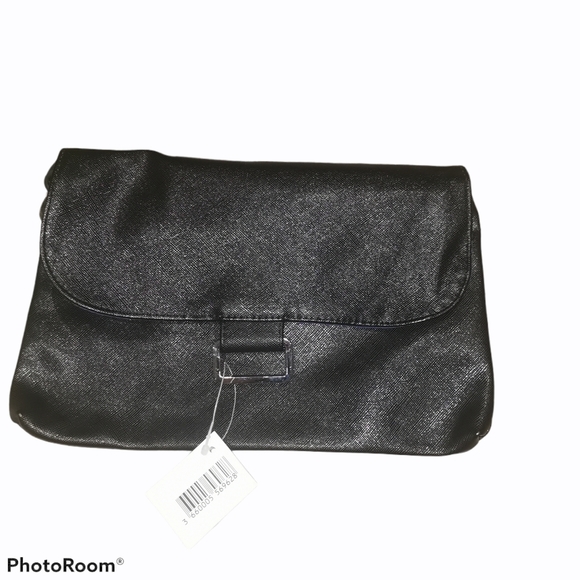 🍀3/$30 Black cross body purse - Picture 1 of 5